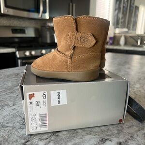 Chestnut Keenan Ugg Boots